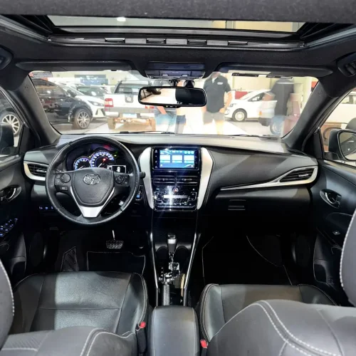 TOYOTA Yaris Hatch 1.5 16V 4P FLEX XLS MULTIDRIVE AUTOMTICO CVT, Foto 9