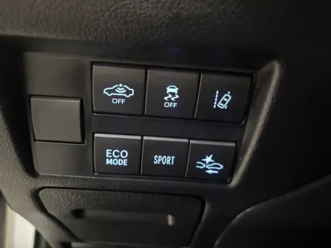 TOYOTA Yaris Sedan 1.5 16V 4P FLEX XS CONNECT MULTIDRIVE AUTOM�TICO CVT, Foto 16