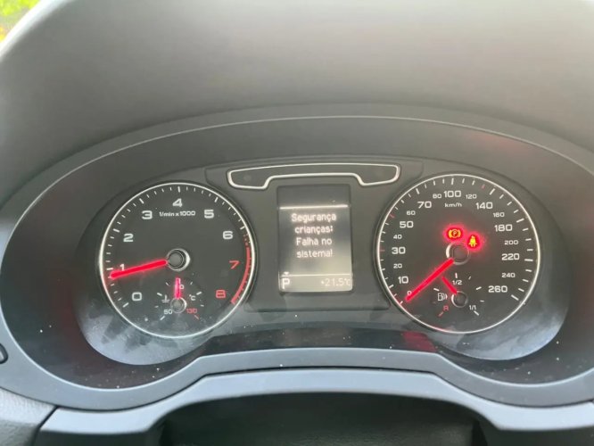 AUDI Q3 2.0 4P TFSI AMBIENTE QUATTRO S-TRONIC AUTOM�TICO, Foto 9