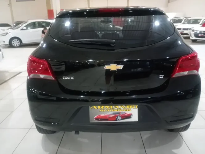 CHEVROLET Onix Hatch 1.4 4P FLEX LT, Foto 18