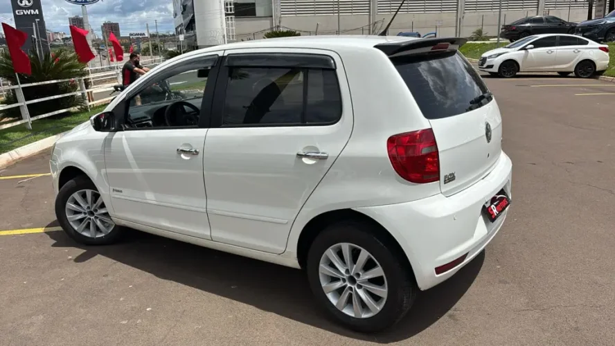 VOLKSWAGEN Fox 1.6 4P I-TREND FLEX, Foto 3