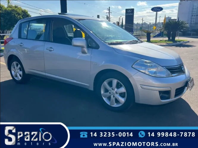 NISSAN Tiida Hatch 1.8 16V 4P SL FLEX AUTOM�TICO, Foto 3