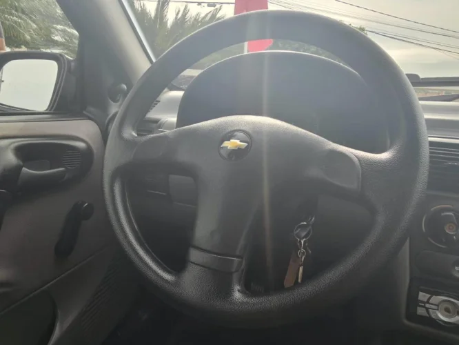 CHEVROLET Classic Sedan 1.0 4P, Foto 8