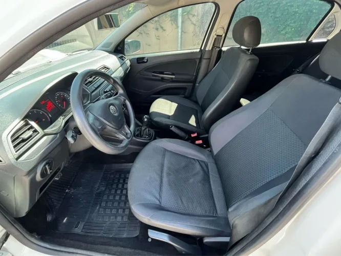 VOLKSWAGEN Voyage 1.0 4P FLEX, Foto 10