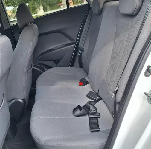 HYUNDAI HB 20 Sedan 1.6 16V 4P FLEX COMFORT STYLE AUTOM�TICO, Foto 9