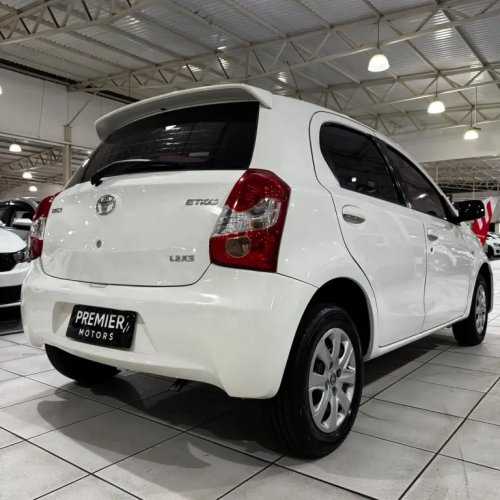 TOYOTA Etios Hatch 1.3 16V 4P FLEX XS, Foto 4