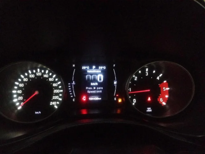FIAT Toro 2.0 16V 4P 4WD FREEDOM TURBO DIESEL  AUTOMTICO, Foto 10