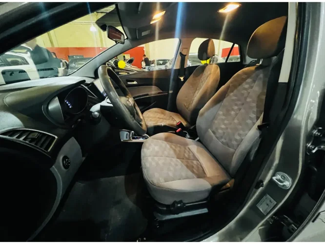 HYUNDAI HB 20 Sedan 1.6 16V 4P FLEX COMFORT AUTOM�TICO, Foto 6