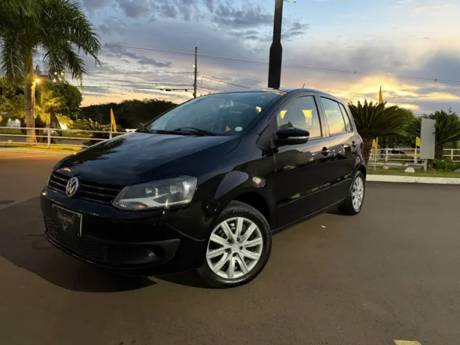 VOLKSWAGEN Fox 1.6 4P TREND FLEX, Foto 4