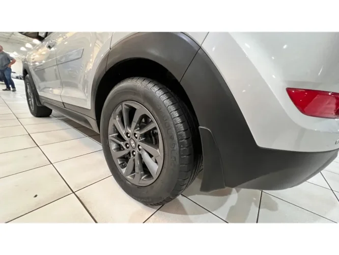 HYUNDAI Tucson 1.6 16V 4P T-GDI GLS ECOSHIFT AUTOMTICO, Foto 5