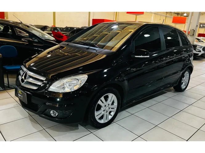 MERCEDES-BENZ B 180 1.7 4P CONFORT AUTOM�TICO, Foto 2