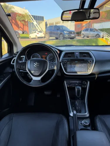 SUZUKI S Cross 1.6 16V 4P GLX 4X4 AUTOM�TICO, Foto 9