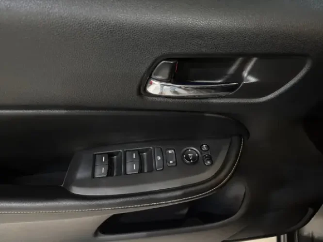 HONDA City Hatch 1.5 16V 4P FLEX TOURING AUTOM�TICO CVT, Foto 13