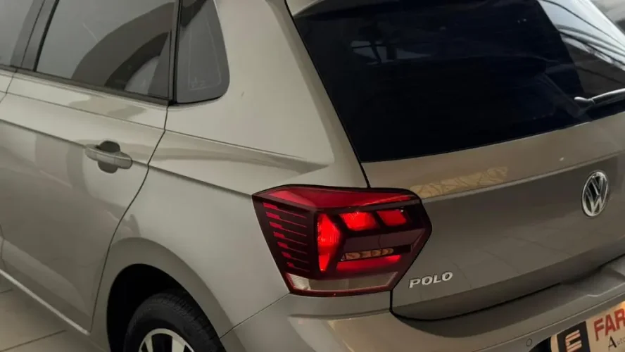 VOLKSWAGEN Polo Hatch 1.0 12V 4P 200 TSI  COMFORTLINE AUTOM�TICO, Foto 4