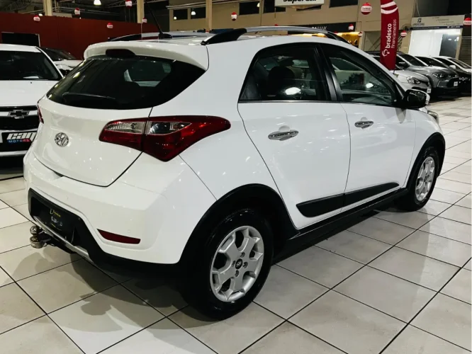 HYUNDAI HB 20 Hatch X 1.6 16V 4P PREMIUM FLEX AUTOM�TICO, Foto 3