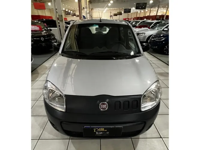 FIAT Uno 1.0 4P FLEX EVO VIVACE CELEBRATION, Foto 5
