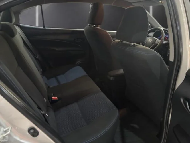 TOYOTA Yaris Sedan 1.5 16V 4P FLEX XL LIVE MULTIDRIVE AUTOM�TICO CVT, Foto 11