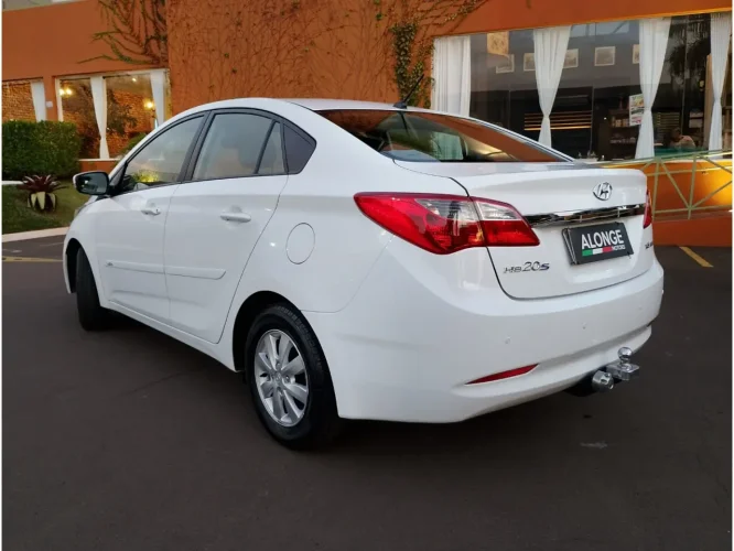 HYUNDAI HB 20 Sedan 1.6 16V 4P FLEX COMFORT PLUS, Foto 4