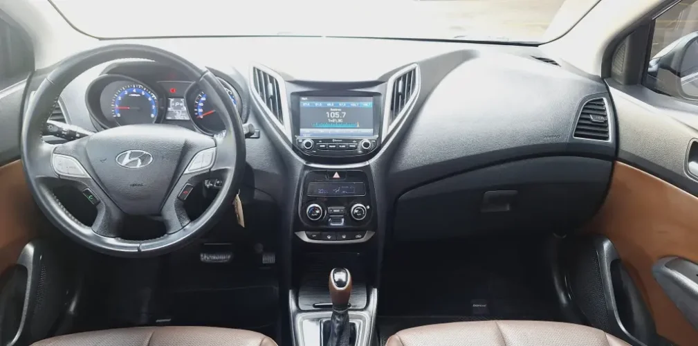 HYUNDAI HB 20 Hatch 1.6 16V 4P PREMIUM FLEX AUTOMTICO, Foto 6