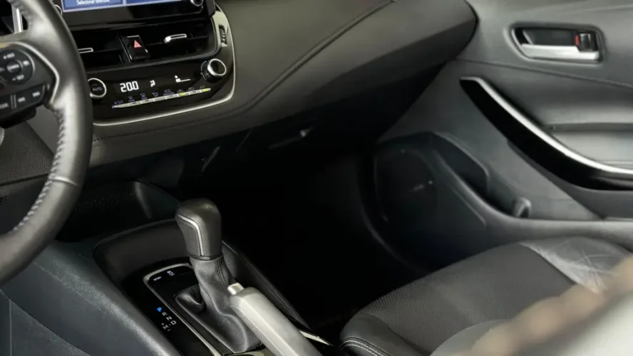 TOYOTA Corolla 2.0 16V 4P FLEX XEI DIRECT SHIFT AUTOM�TICO CVT, Foto 17