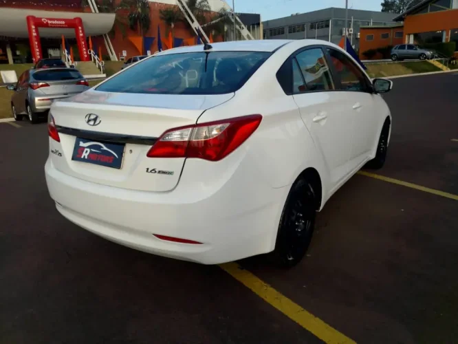 HYUNDAI HB 20 Sedan 1.6 16V 4P FLEX COMFORT PLUS, Foto 7
