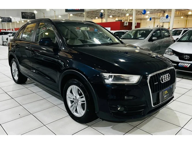 AUDI Q3 2.0 4P TFSI AMBITION QUATTRO S-TRONIC AUTOM�TICO, Foto 1