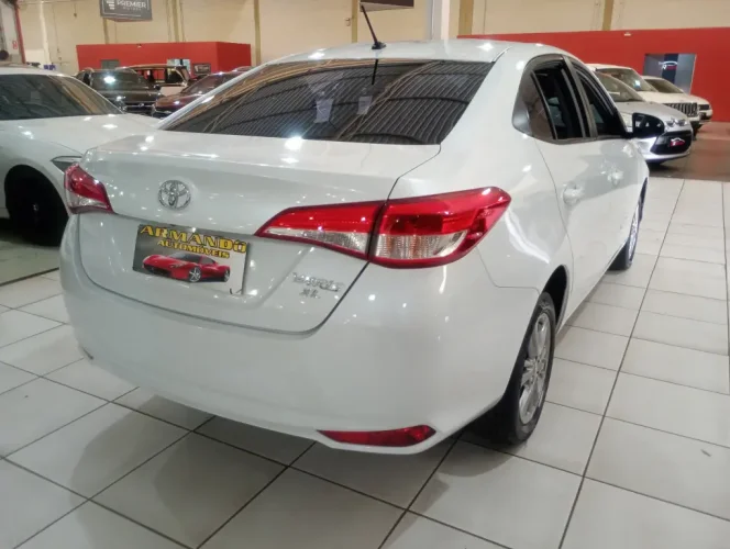 TOYOTA Yaris Sedan 1.5 16V 4P FLEX XL PLUS TECH MULTIDRIVE AUTOMTICO CVT, Foto 11