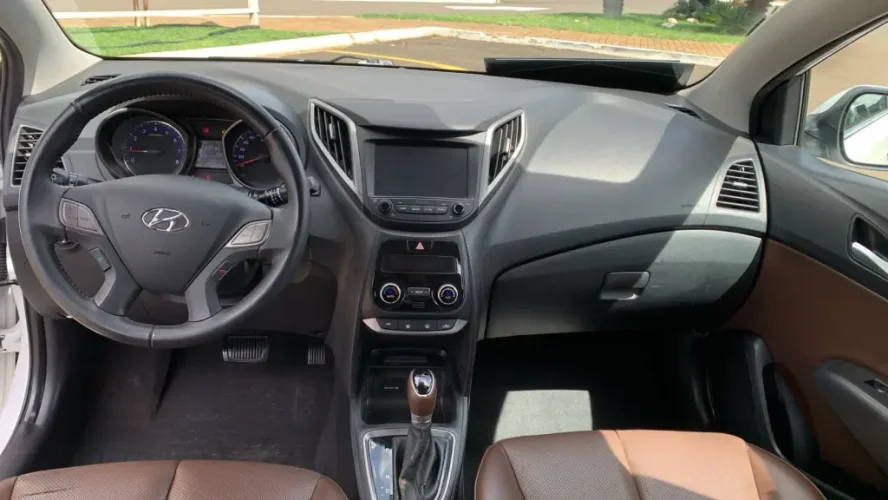 HYUNDAI HB 20 Hatch 1.6 16V 4P PREMIUM FLEX AUTOM�TICO, Foto 10