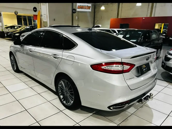 FORD Fusion 2.0 4P 16V TITANIUM AWD AUTOM�TICO, Foto 3