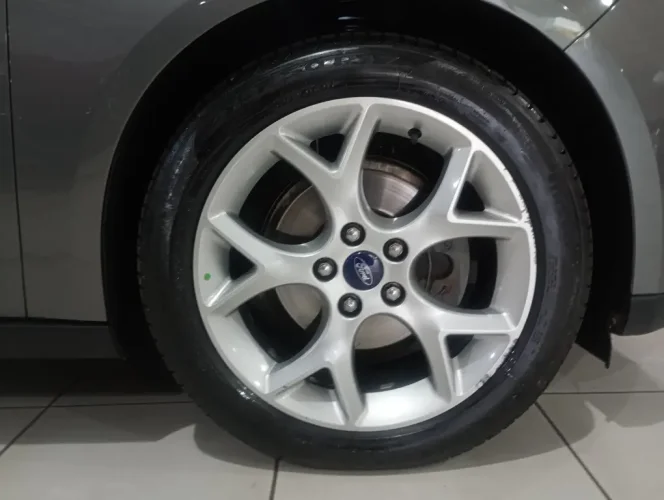 FORD Focus Hatch 2.0 16V 4P FLEX SE PLUS POWERSHIFT AUTOMTICO, Foto 6