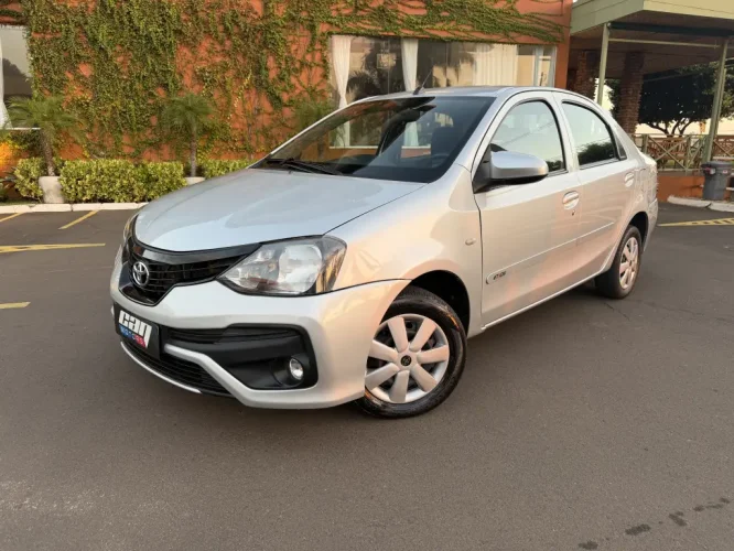 TOYOTA Etios Sedan 1.5 16V 4P FLEX XS AUTOM�TICO, Foto 5