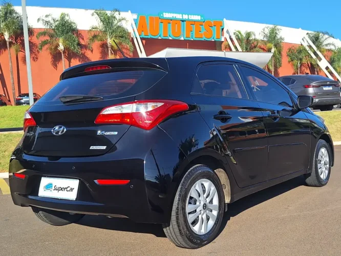 HYUNDAI HB 20 Hatch 1.6 16V 4P COMFORT FLEX AUTOM�TICO, Foto 4