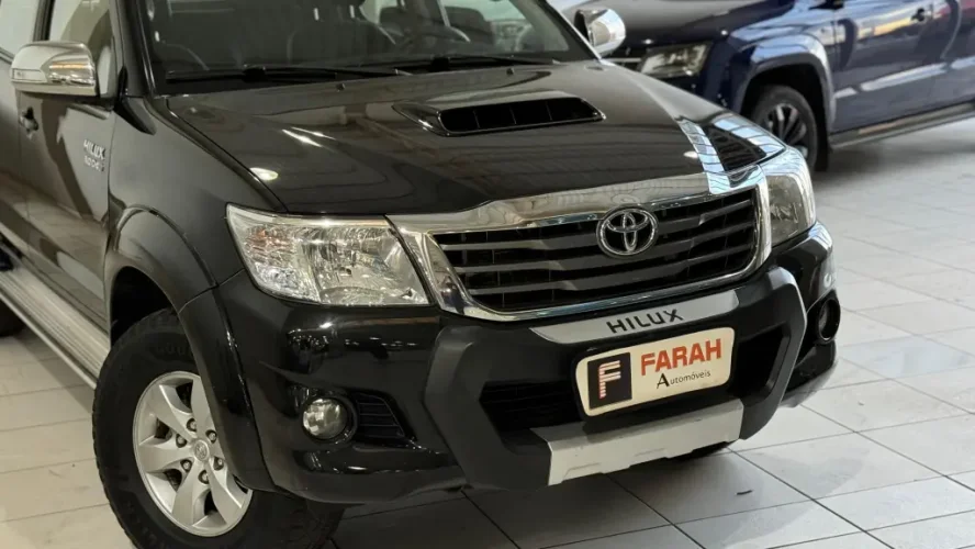 TOYOTA Hilux Caminhonete 3.0 16V 4P 4X4 SRV TURBO DIESEL CABINE DUPLA AUTOMTICO, Foto 1