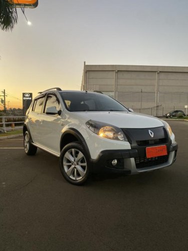 RENAULT Sandero 1.6 16V 4P FLEX STEPWAY AUTOM�TICO, Foto 3