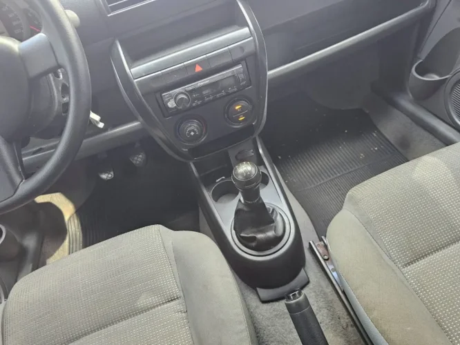 VOLKSWAGEN Fox 1.6 4P PLUS FLEX, Foto 11