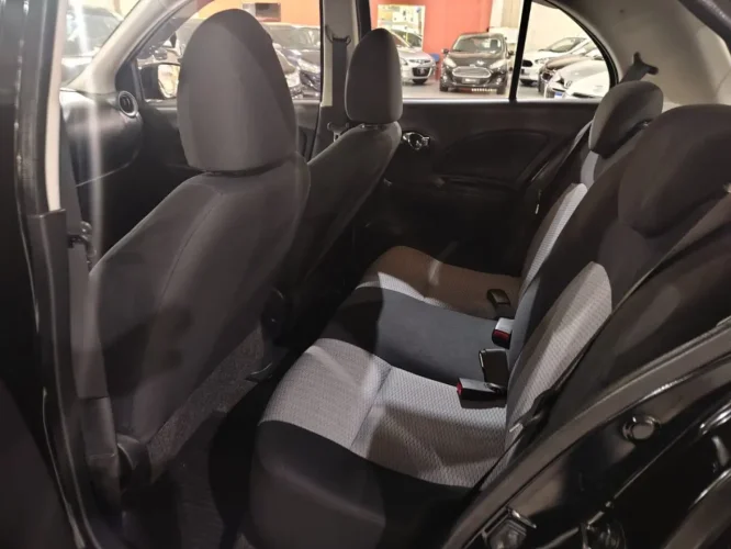 NISSAN March 1.6 16V 4P SV FLEX, Foto 11