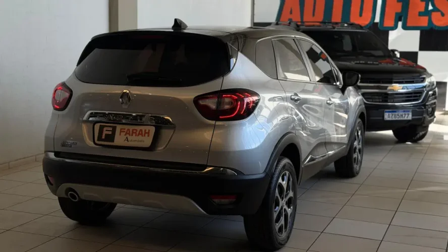 RENAULT Captur 1.6 16V 4P FLEX SCE INTENSE X-TRONIC CVT, Foto 12