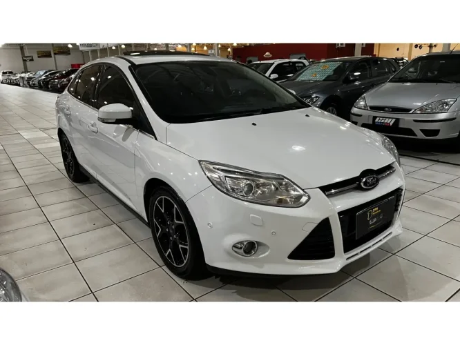 FORD Focus Sedan 2.0 16V 4P FLEX TITANIUM PLUS POWERSHIFT AUTOMTICO, Foto 1