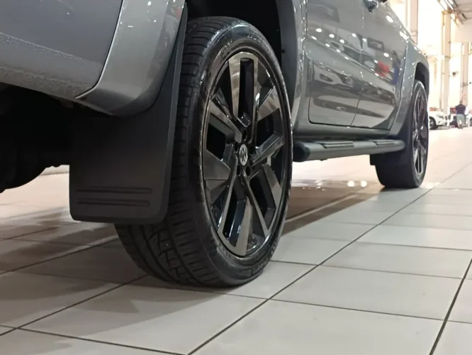 VOLKSWAGEN Amarok 3.0 V6 CABINE DUPLA HIGHLINE EXTREME 4X4 TURBO INTERCOOLER AUTOM�TICO, Foto 16