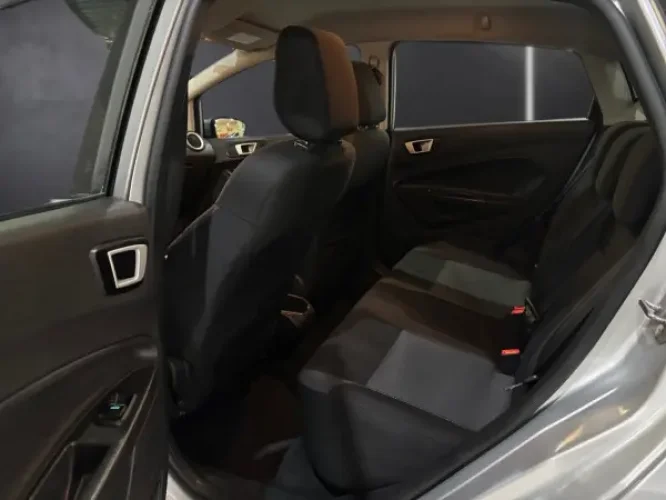 FORD Fiesta Hatch 1.6 4P SE PLUS FLEX AUTOM�TICO, Foto 10