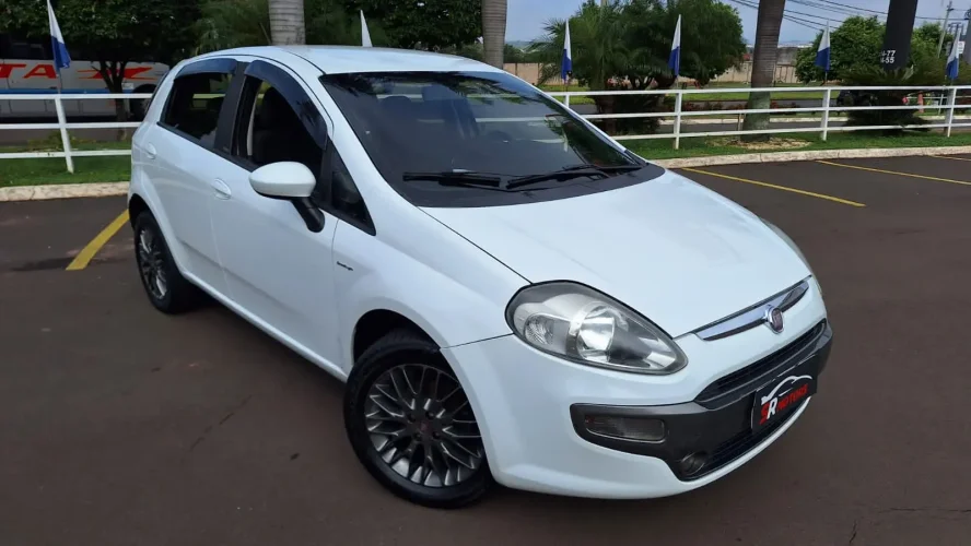 FIAT Punto 1.6 16V 4P ESSENCE FLEX, Foto 3