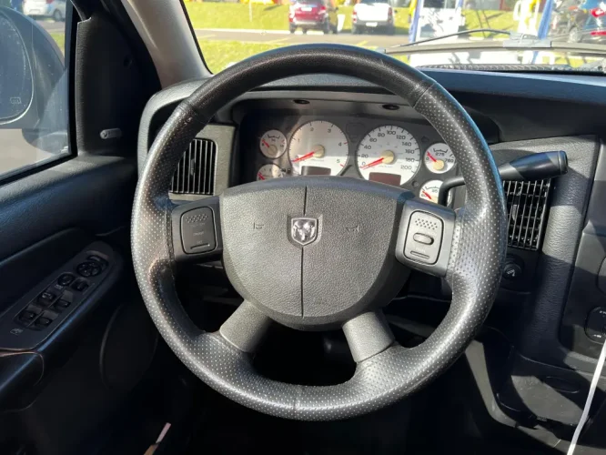DODGE Ram 5.9 I6 24V 2500 SLT CABINE DUPLA TURBO DIESEL 4X4 AUTOM�TICO, Foto 4