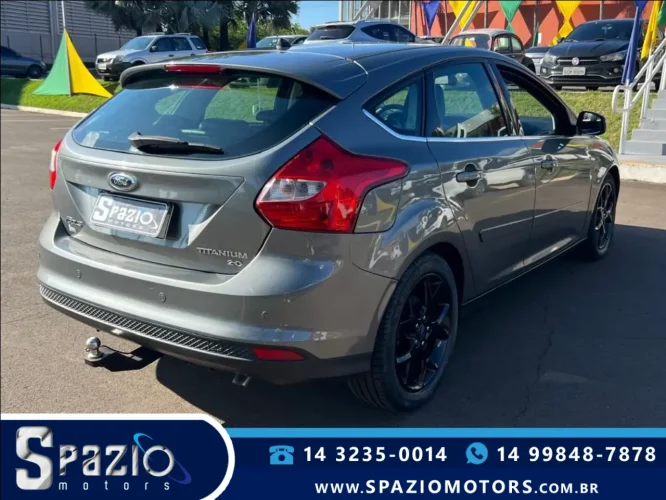 FORD Focus Hatch 2.0 16V 4P TITANIUM PLUS FLEX, Foto 6