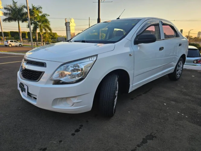 CHEVROLET Cobalt 1.4 4P FLEX LS, Foto 2