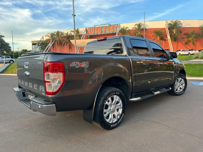 FORD Ranger 3.2 20V XLT 4X4 CABINE DUPLA TURBO DIESEL AUTOM�TICO, Foto 4