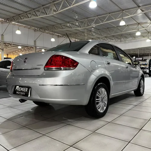 FIAT Linea 1.8 16V 4P FLEX ESSENCE, Foto 5