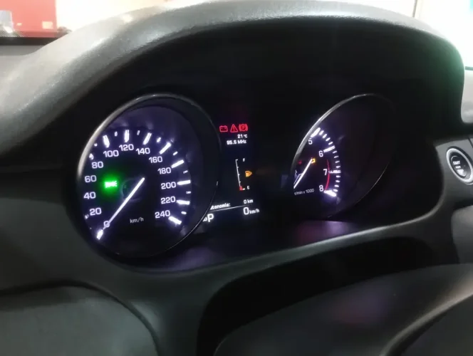 LAND ROVER Discovery Sport 2.0 16V 4P FLEX HSE SI4 TURBO AUTOM�TICO 7 LUGARES, Foto 9