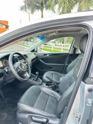 VOLKSWAGEN Jetta 2.0 4P CONFORTLINE FLEX, Foto 4