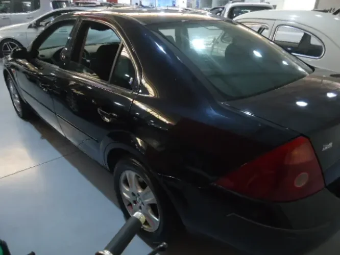 FORD Mondeo 2.0 16V 4P GHIA AUTOMTICO, Foto 5