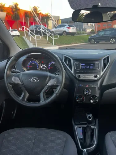 HYUNDAI HB 20 Sedan 1.6 16V 4P FLEX COMFORT AUTOM�TICO, Foto 9